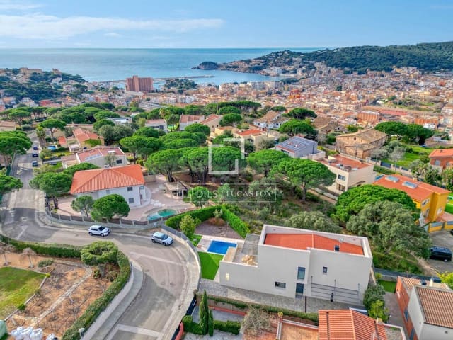 4 soveværelse Villa til salg i Sant Feliu de Guíxols med swimmingpool garage - € 2.650.000 (Ref: 9581235)