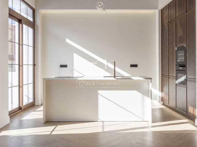 2 quarto Apartamento para venda em Valência cidade - 550 000 € (Ref: 9581236)