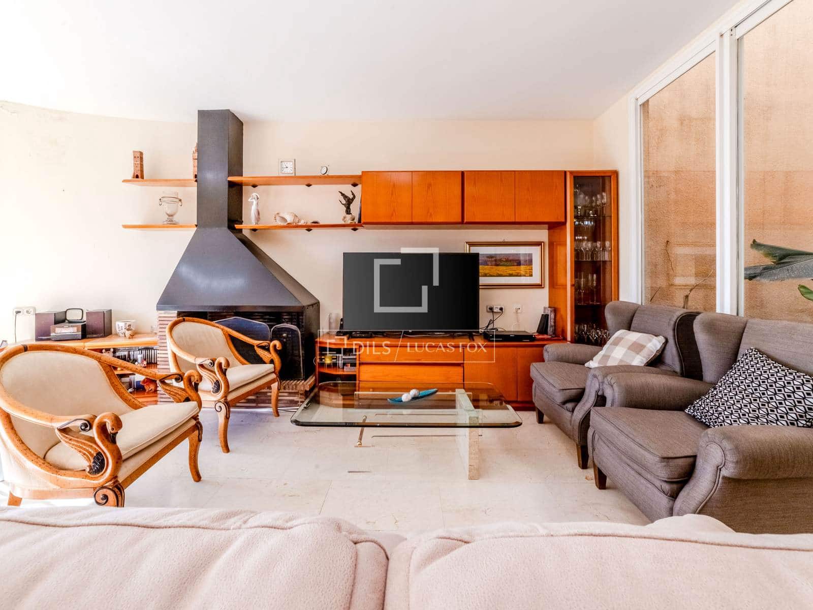 5 Zimmer Villa zu verkaufen in Sitges mit Pool Garage - 850.000 € (Ref: 9583147)