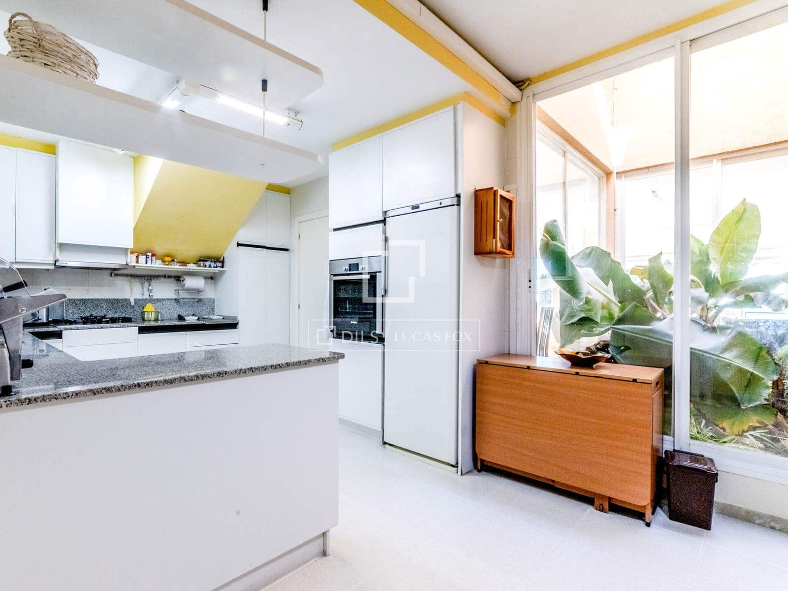 5 Zimmer Villa zu verkaufen in Sitges mit Pool Garage - 850.000 € (Ref: 9583147)