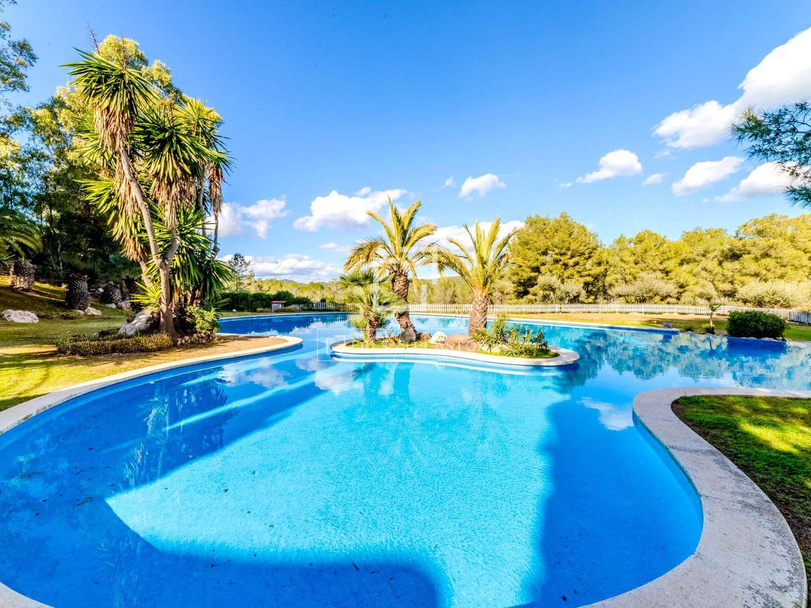 5 Zimmer Villa zu verkaufen in Sitges mit Pool Garage - 850.000 € (Ref: 9583147)