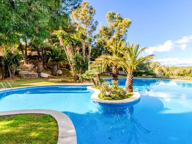 5 Zimmer Villa zu verkaufen in Sitges mit Pool Garage - 850.000 € (Ref: 9583147)