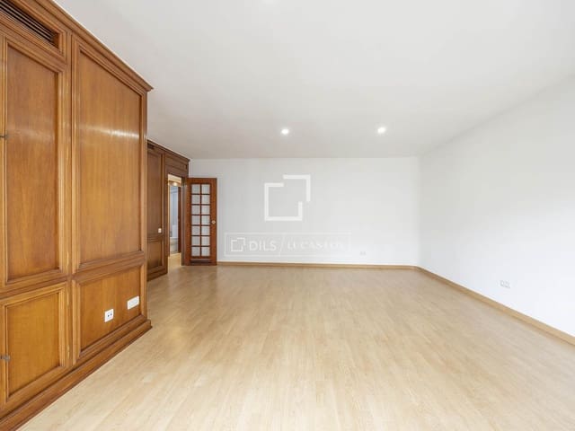 2 sypialnia Apartament do wynajęcia w Miasto Walencja z garażem - 1 950 € (Ref: 9583148)