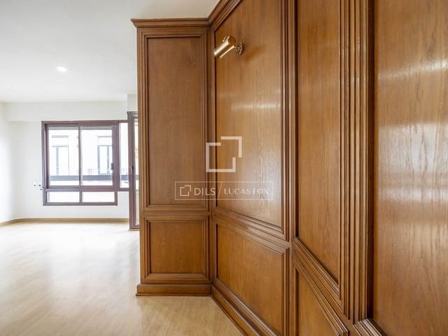 2 sypialnia Apartament do wynajęcia w Miasto Walencja z garażem - 1 950 € (Ref: 9583148)