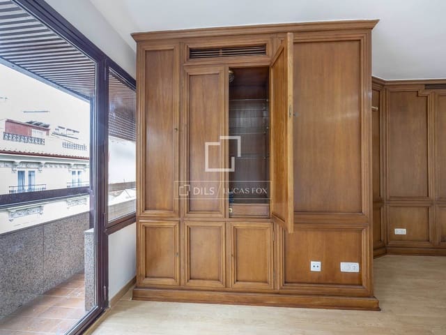 2 sypialnia Apartament do wynajęcia w Miasto Walencja z garażem - 1 950 € (Ref: 9583148)