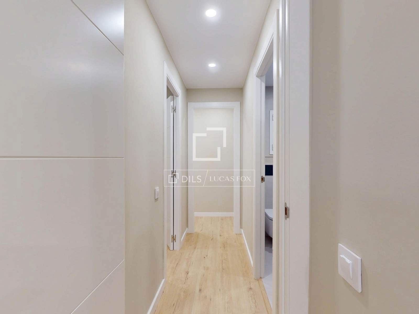 3 soveværelse Lejlighed til salg i Barcelona by - € 446.000 (Ref: 9583469)