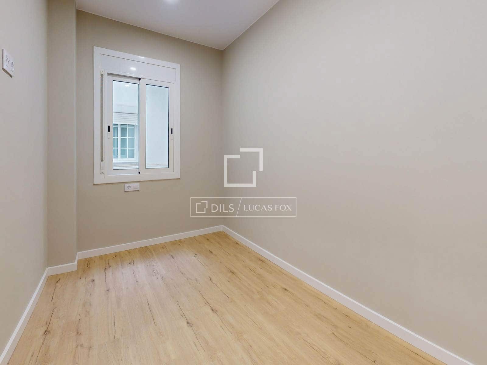 3 soveværelse Lejlighed til salg i Barcelona by - € 446.000 (Ref: 9583469)