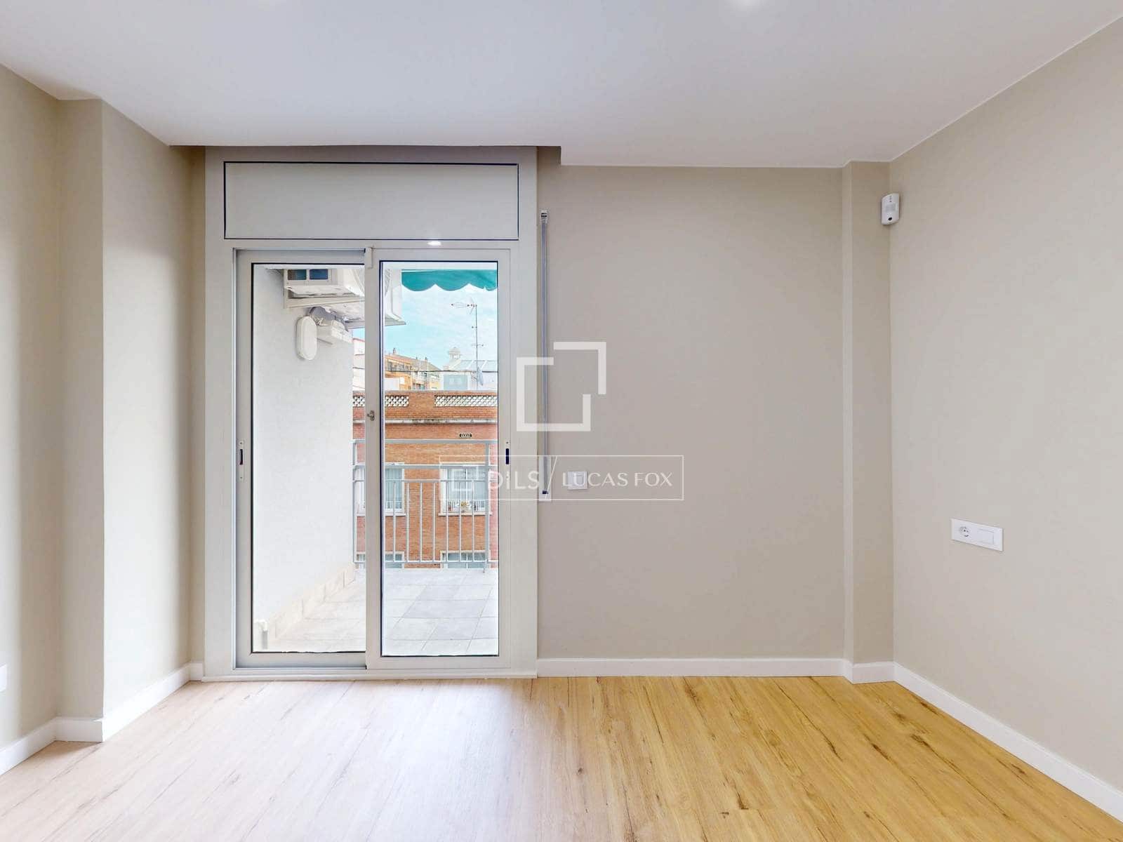 3 soveværelse Lejlighed til salg i Barcelona by - € 446.000 (Ref: 9583469)