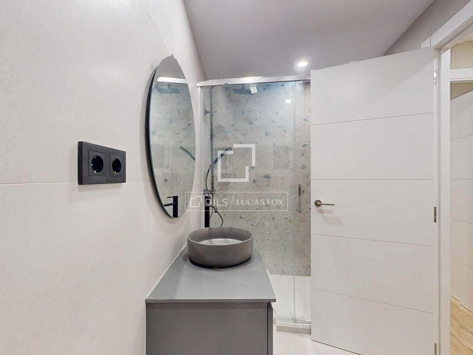 3 soveværelse Lejlighed til salg i Barcelona by - € 446.000 (Ref: 9583469)