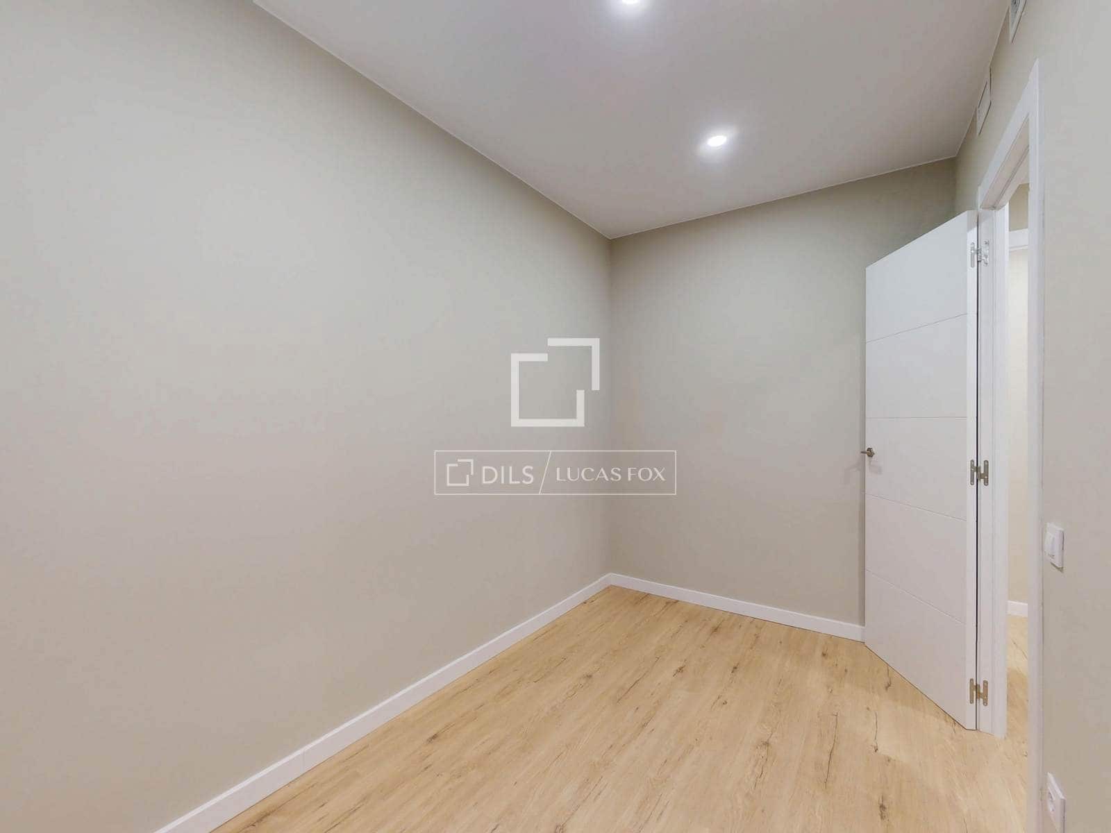 3 soveværelse Lejlighed til salg i Barcelona by - € 446.000 (Ref: 9583469)