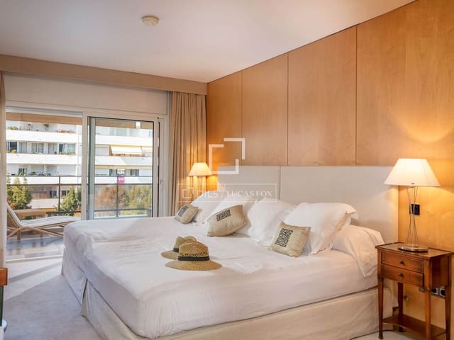 2 slaapkamer Appartement te koop in Lloret de Mar met zwembad garage - € 290.000 (Ref: 9583470)