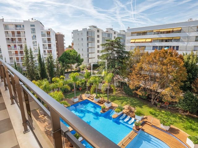 2 slaapkamer Appartement te koop in Lloret de Mar met zwembad garage - € 290.000 (Ref: 9583470)