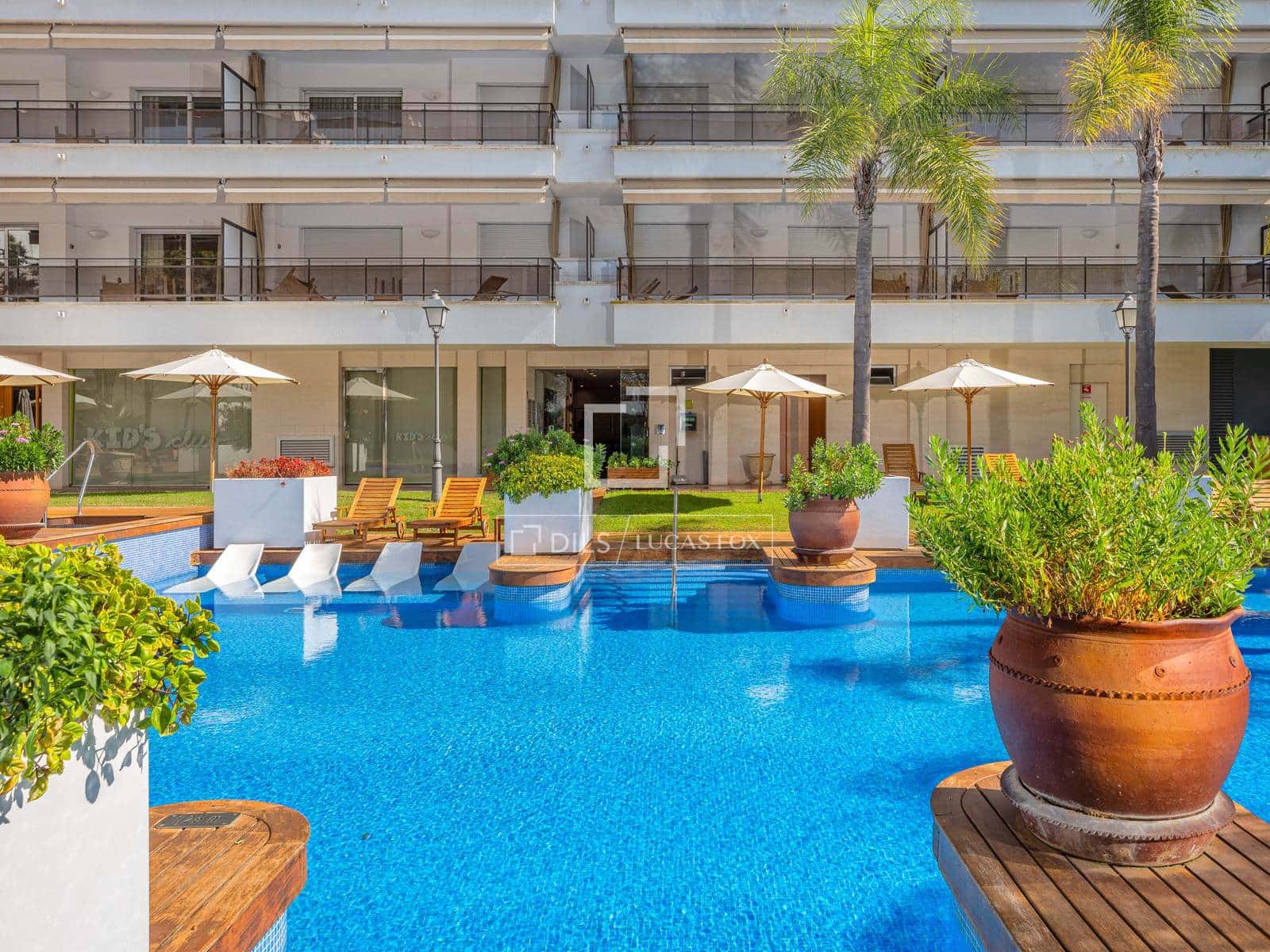 2 slaapkamer Appartement te koop in Lloret de Mar met zwembad garage - € 290.000 (Ref: 9583470)