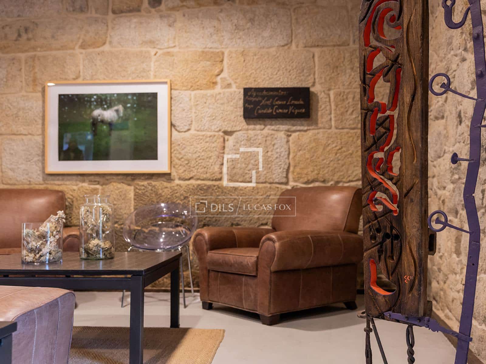 7 bedroom Villa for sale in Parada de Sil with garage - € 1,370,000 (Ref: 9583471)