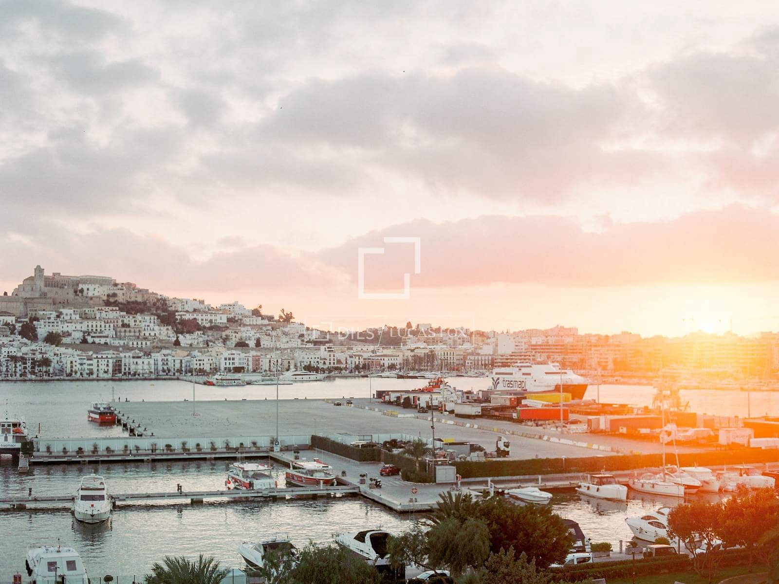 Apartamento de 2 habitaciones en Ibiza / Eivissa ciudad en venta - 730.000 € (Ref: 9584597)