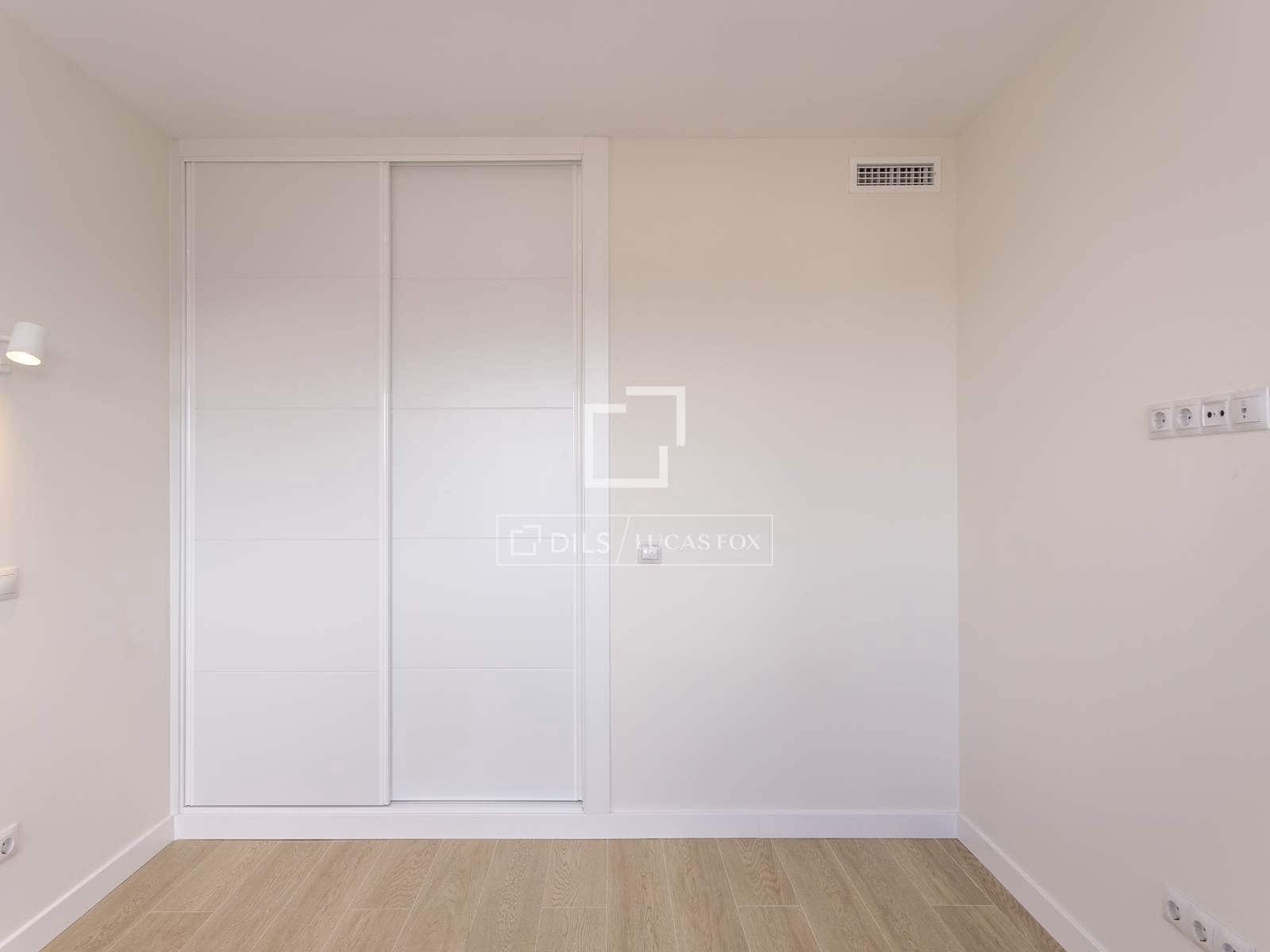 2 quarto Apartamento para arrendar em Madrid cidade - 2 300 € (Ref: 9584599)