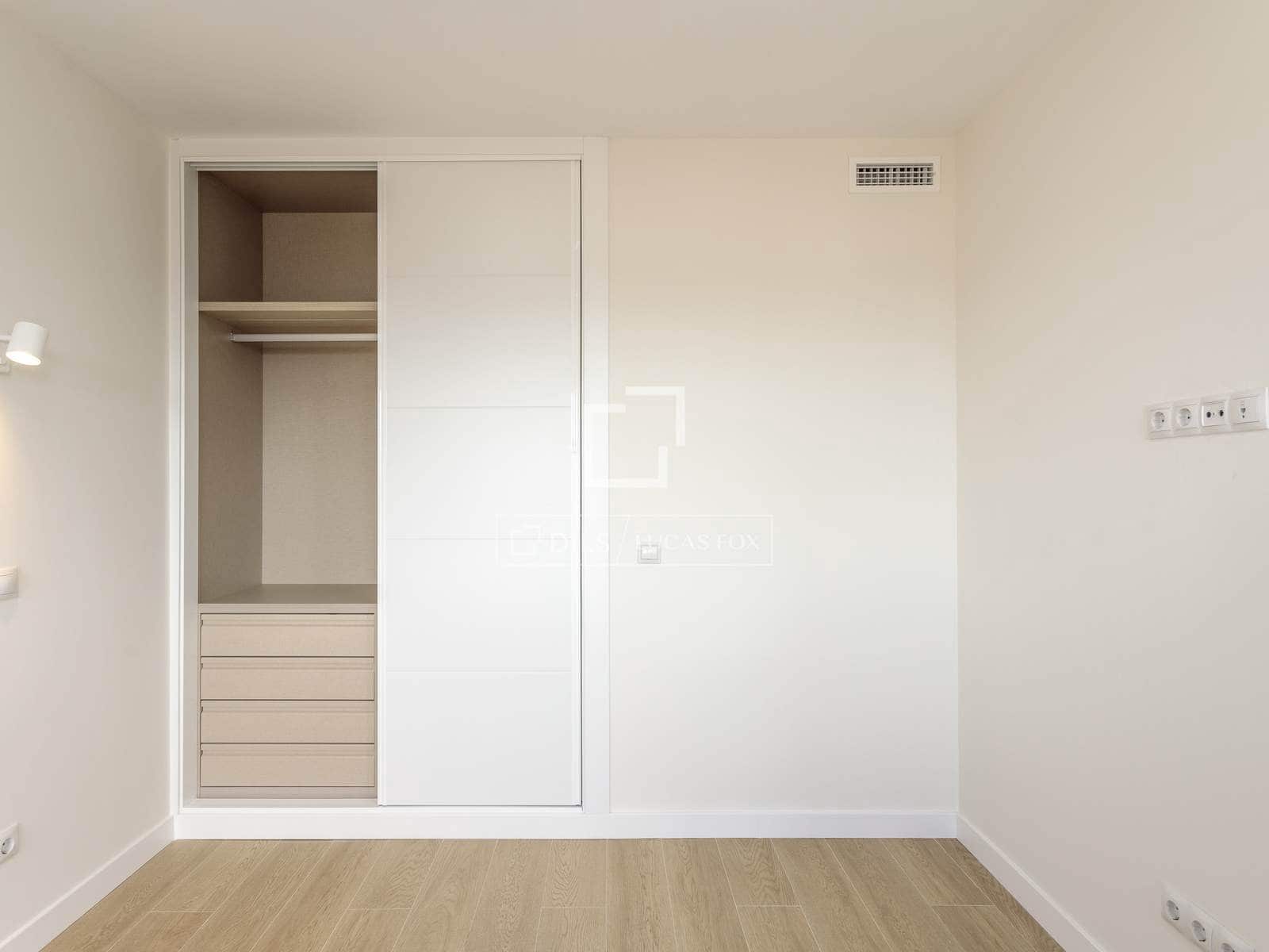 2 quarto Apartamento para arrendar em Madrid cidade - 2 300 € (Ref: 9584599)