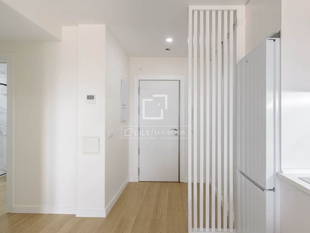 2 slaapkamer Appartement te huur in Argüelles, Madrid stad - € 2.300 (Ref: 9584599)