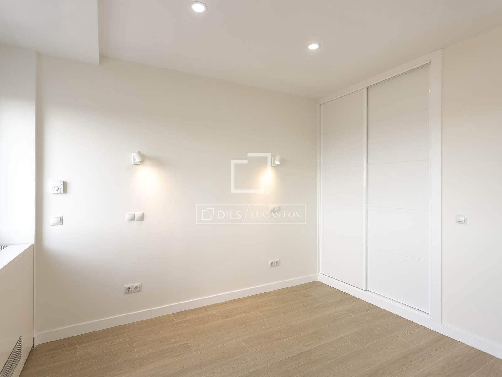 2 quarto Apartamento para arrendar em Madrid cidade - 2 300 € (Ref: 9584599)