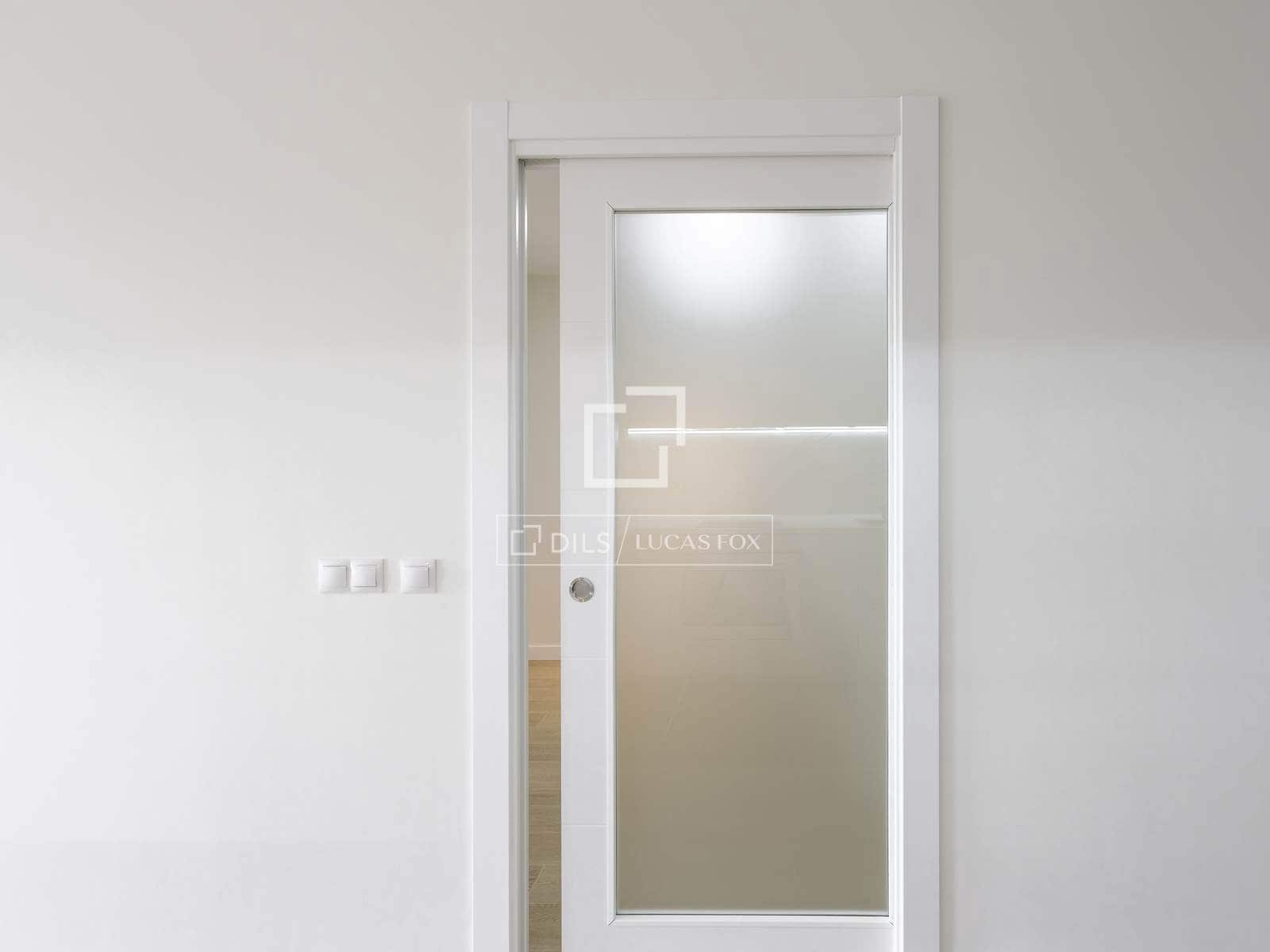 2 quarto Apartamento para arrendar em Madrid cidade - 2 300 € (Ref: 9584599)