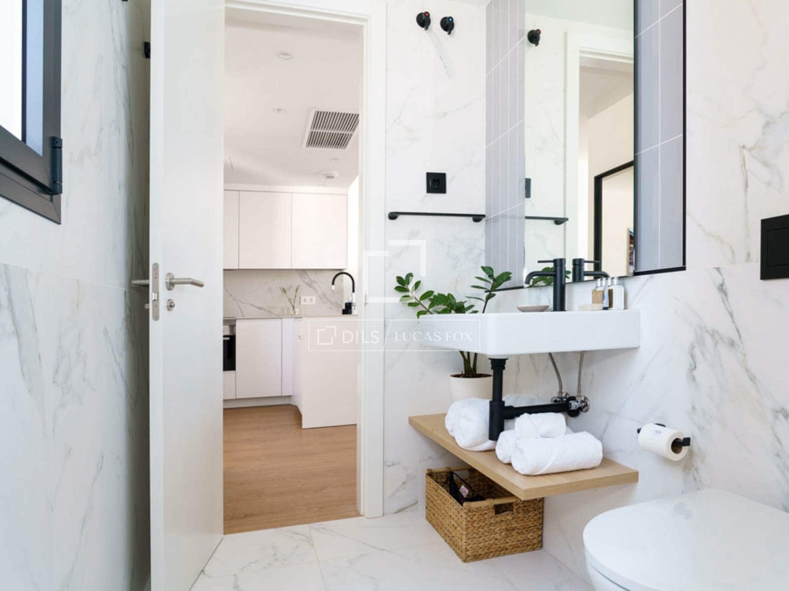 1 quarto Apartamento para arrendar em Madrid cidade com piscina - 2 800 € (Ref: 9584601)