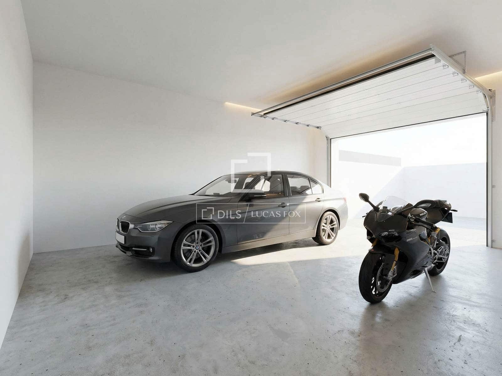 4 bedroom Villa for sale in Vilanova i la Geltru - € 650,000 (Ref: 9584602)