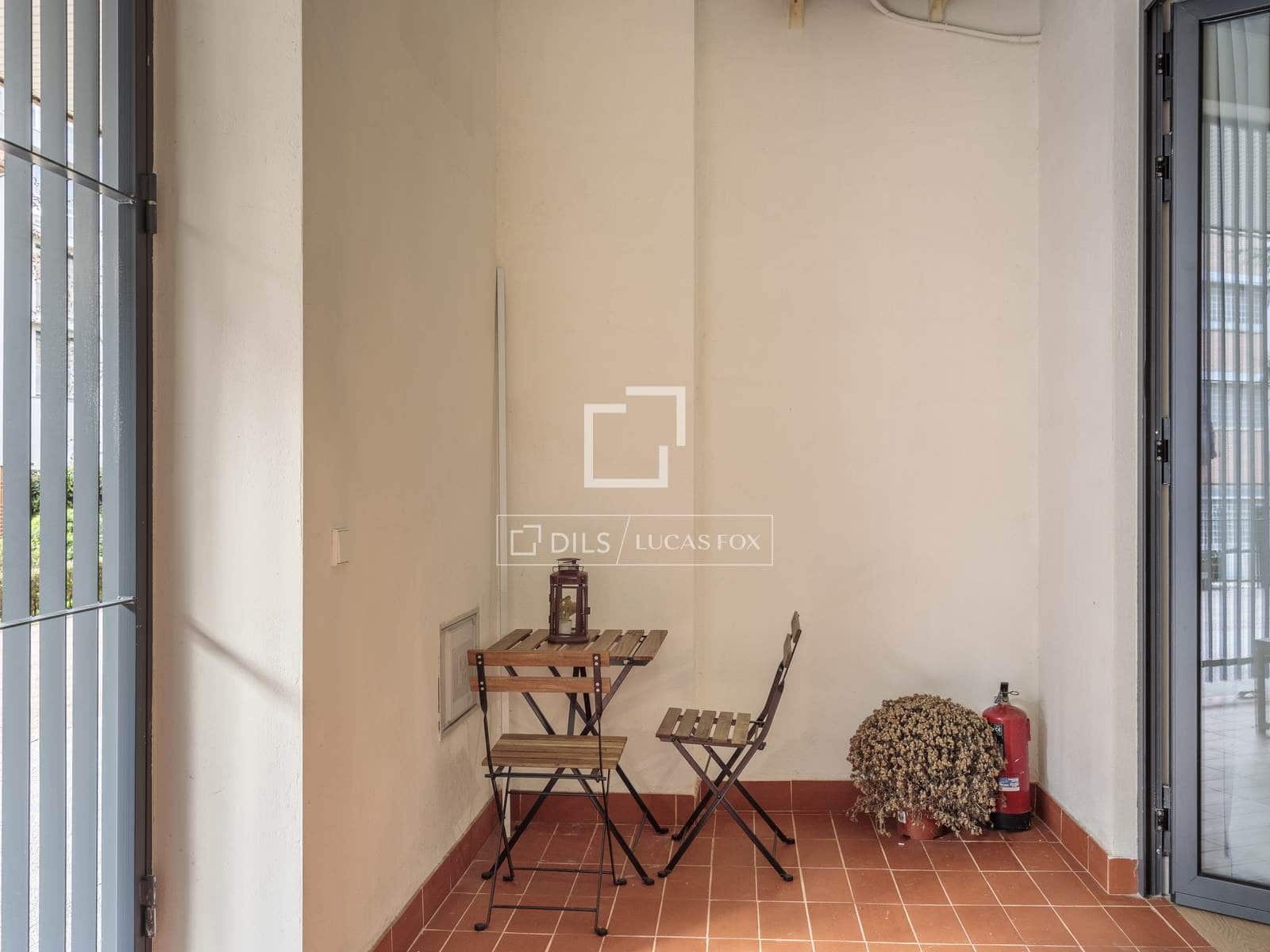 1 quarto Apartamento para arrendar em Madrid cidade - 2 090 € (Ref: 9584960)