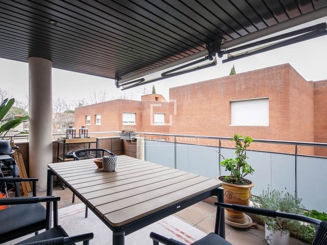 3 slaapkamer Appartement te koop in Sant Cugat del Vallès met zwembad garage - € 1.330.000 (Ref: 9585101)