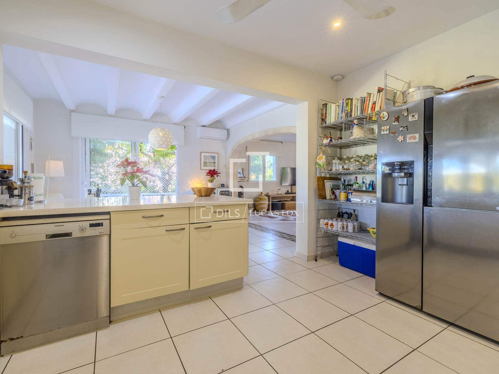 5 soveværelse Villa til salg i Javea / Xabia med swimmingpool garage - € 1.395.000 (Ref: 9588121)