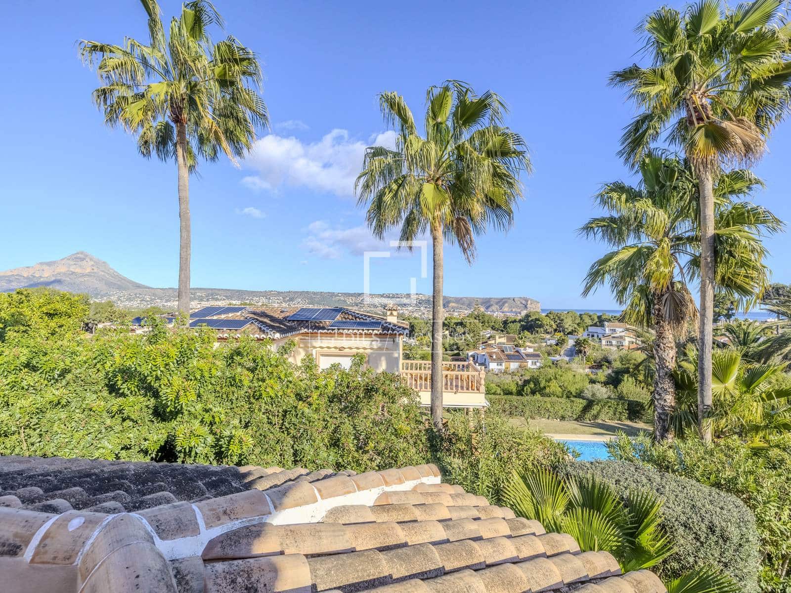 5 soveværelse Villa til salg i Javea / Xabia med swimmingpool garage - € 1.395.000 (Ref: 9588121)