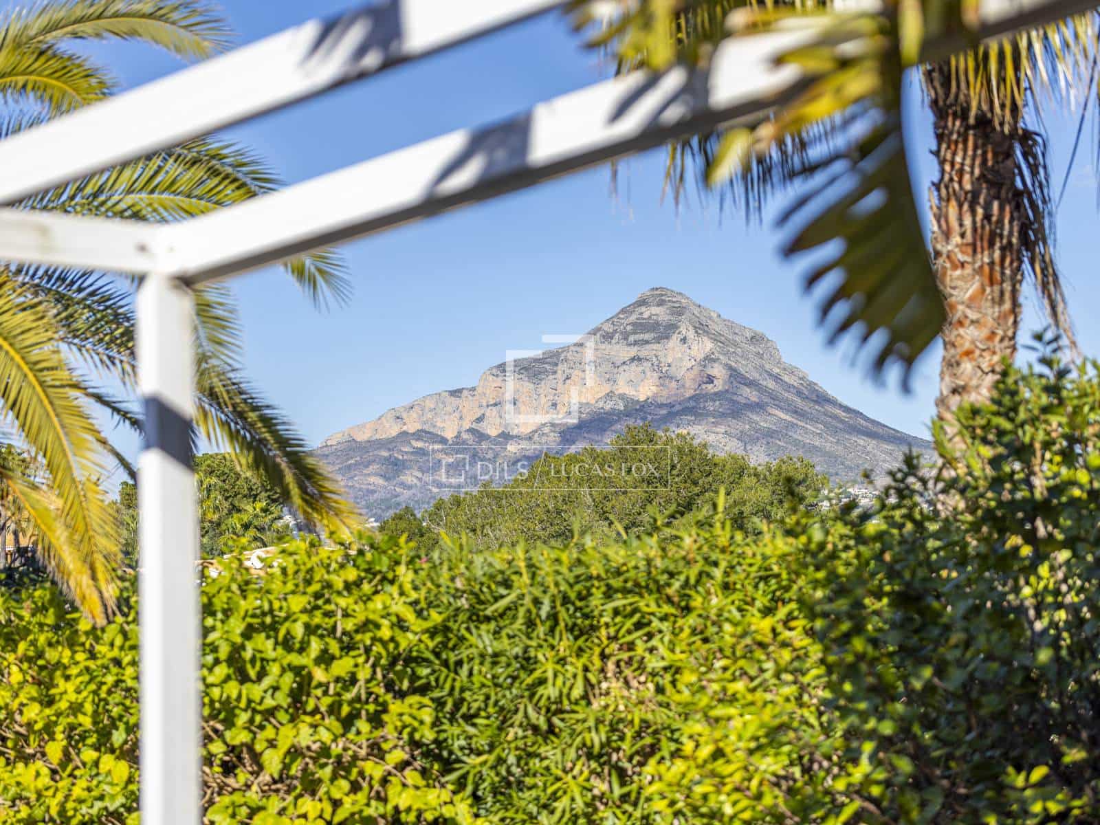 5 soveværelse Villa til salg i Javea / Xabia med swimmingpool garage - € 1.395.000 (Ref: 9588121)