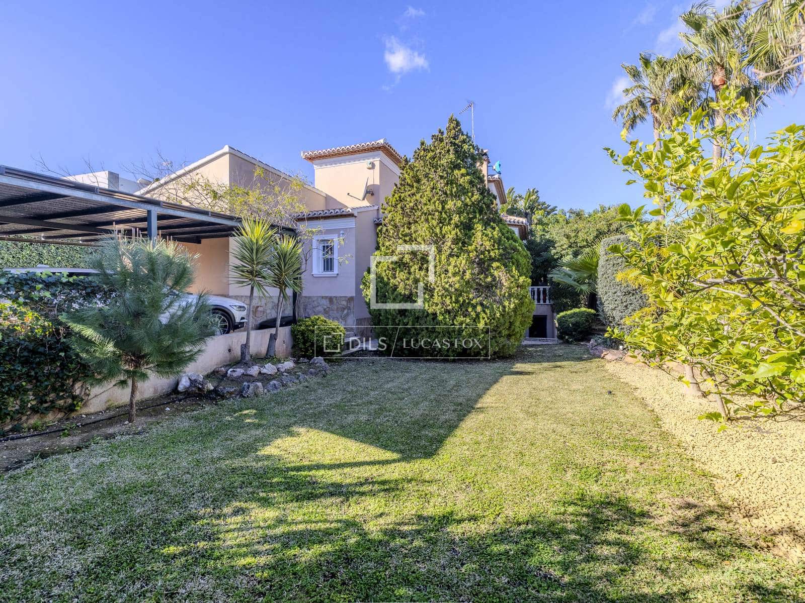 5 soveværelse Villa til salg i Javea / Xabia med swimmingpool garage - € 1.395.000 (Ref: 9588121)