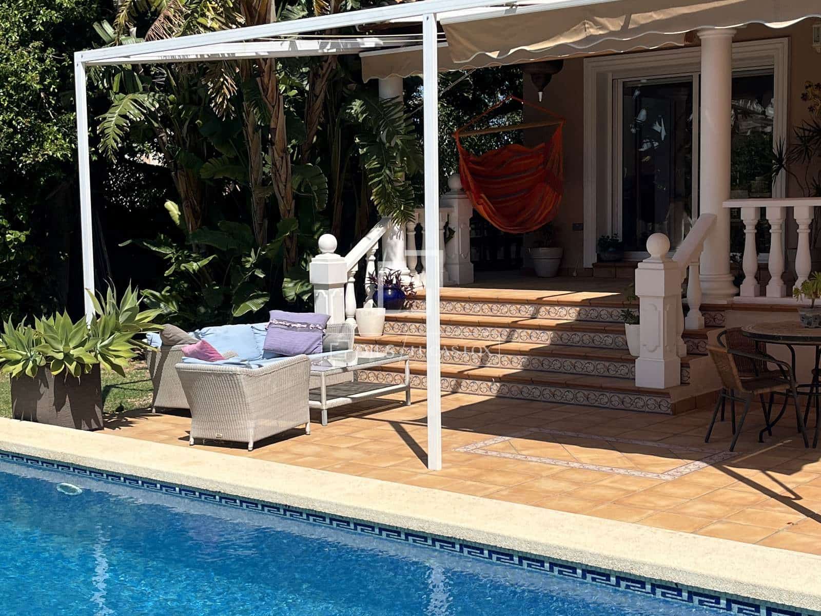 5 bedroom Villa for sale in Javea / Xabia with pool garage - € 1,275,000 (Ref: 9588121)