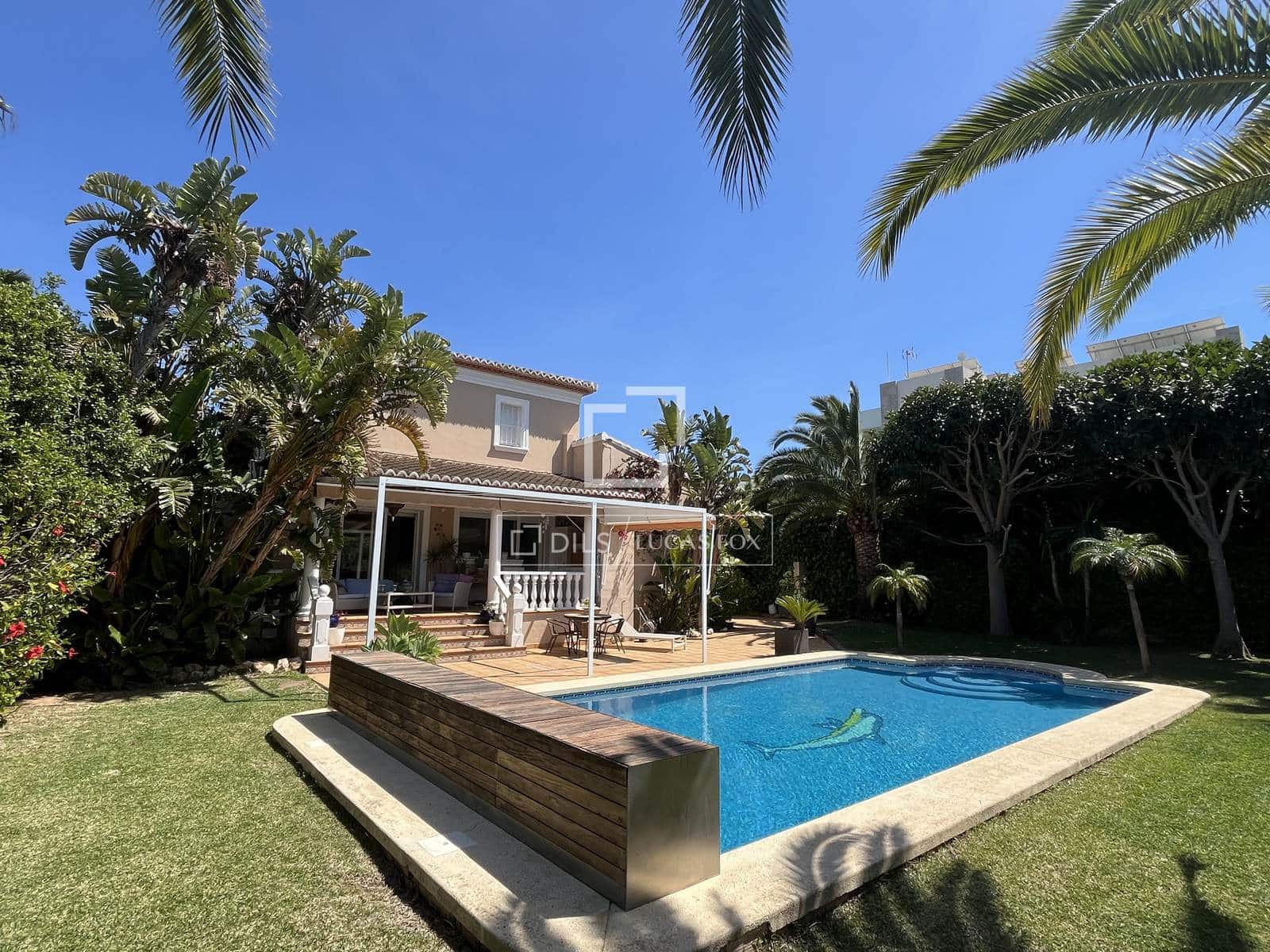5 bedroom Villa for sale in Javea / Xabia with pool garage - € 1,275,000 (Ref: 9588121)