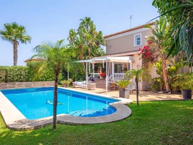 5 chambre Villa/Maison à vendre à Javea / Xàbia avec piscine garage - 1 275 000 € (Ref: 9588121)
