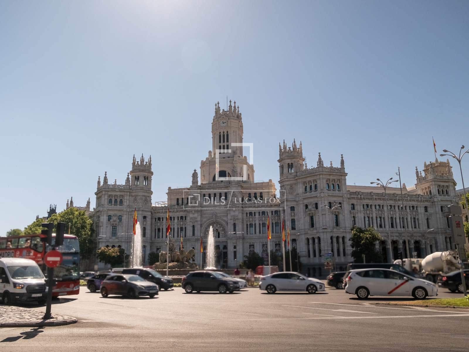 1 slaapkamer Appartement te huur in Madrid stad - € 1.800 (Ref: 9588123)