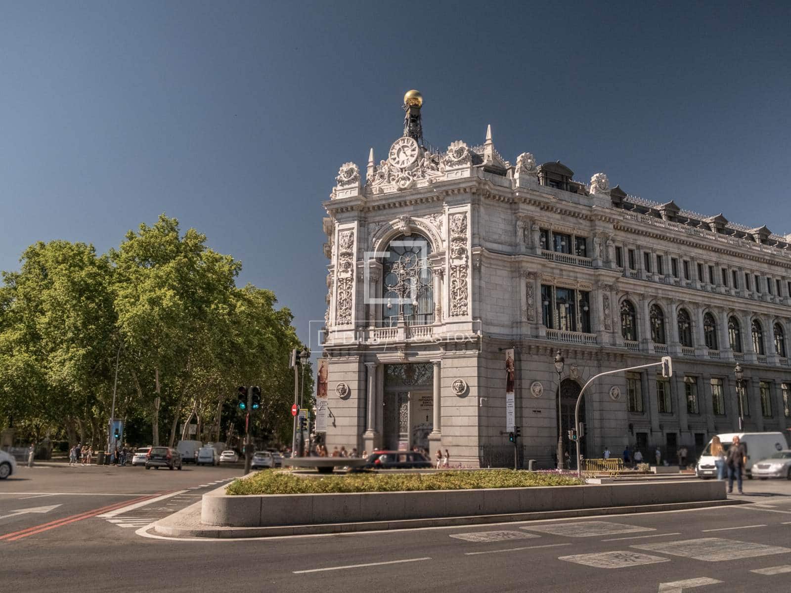 1 slaapkamer Appartement te huur in Madrid stad - € 1.800 (Ref: 9588123)