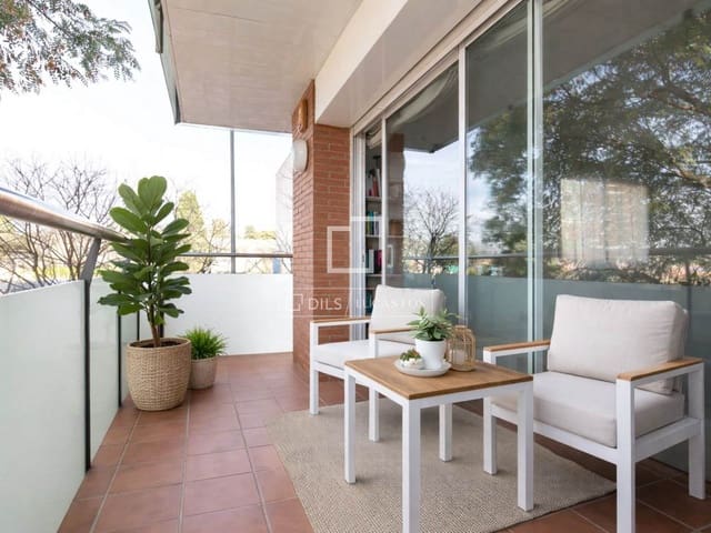 3 bedroom Apartment for sale in Sant Just Desvern with garage - € 645,000 (Ref: 9588124)