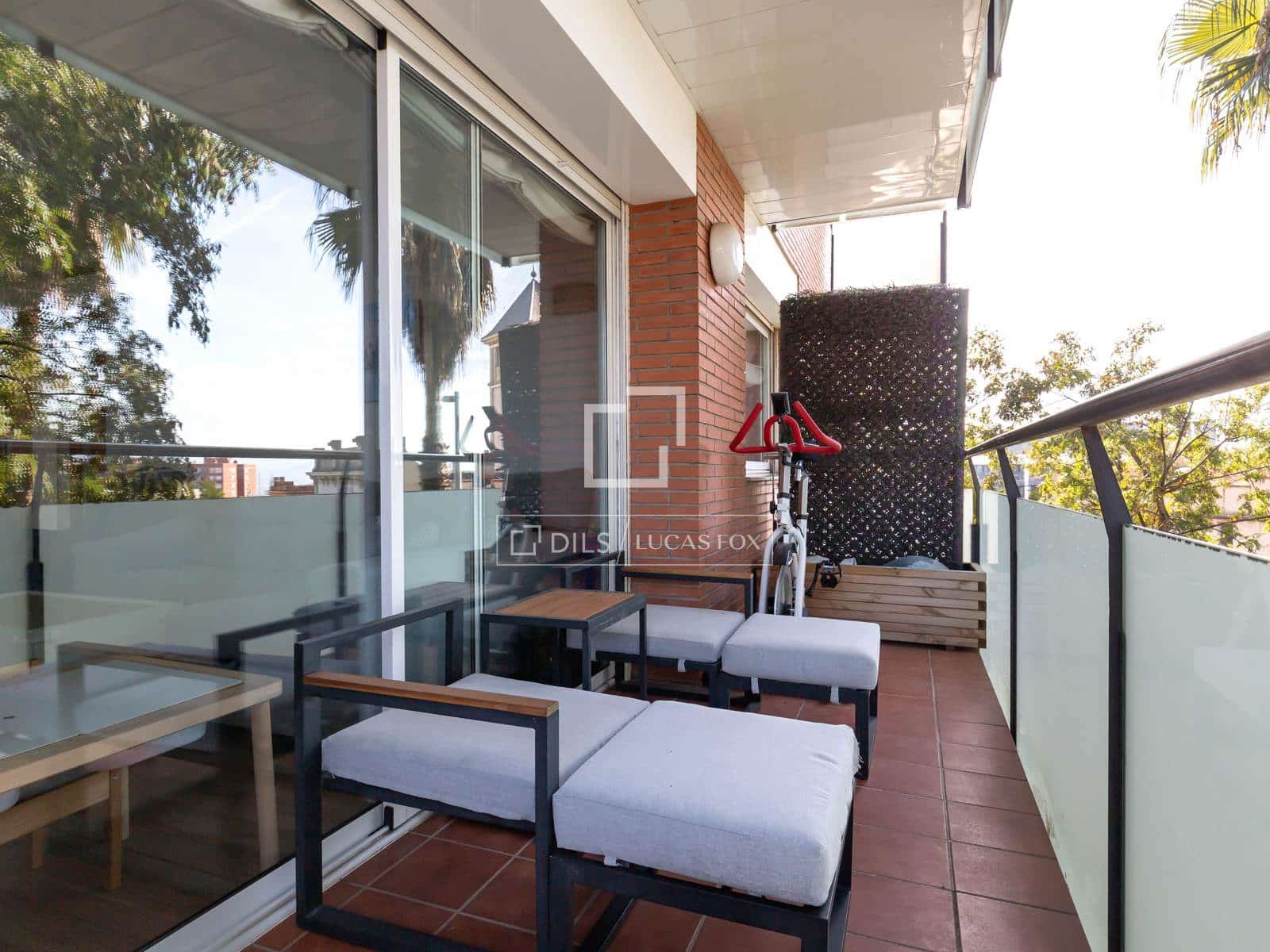 3 bedroom Apartment for sale in Sant Just Desvern with garage - € 645,000 (Ref: 9588124)