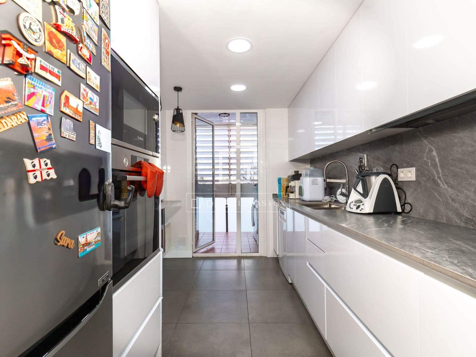 3 bedroom Apartment for sale in Sant Just Desvern with garage - € 645,000 (Ref: 9588124)