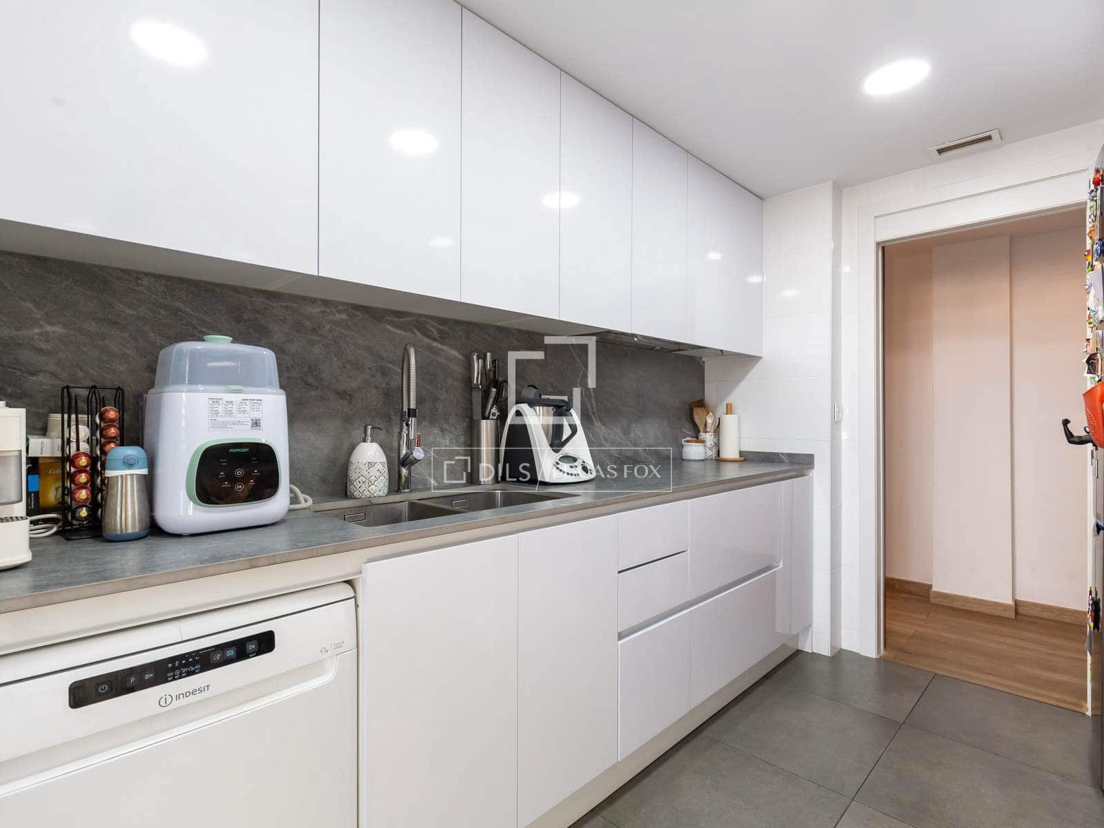 3 bedroom Apartment for sale in Sant Just Desvern with garage - € 645,000 (Ref: 9588124)