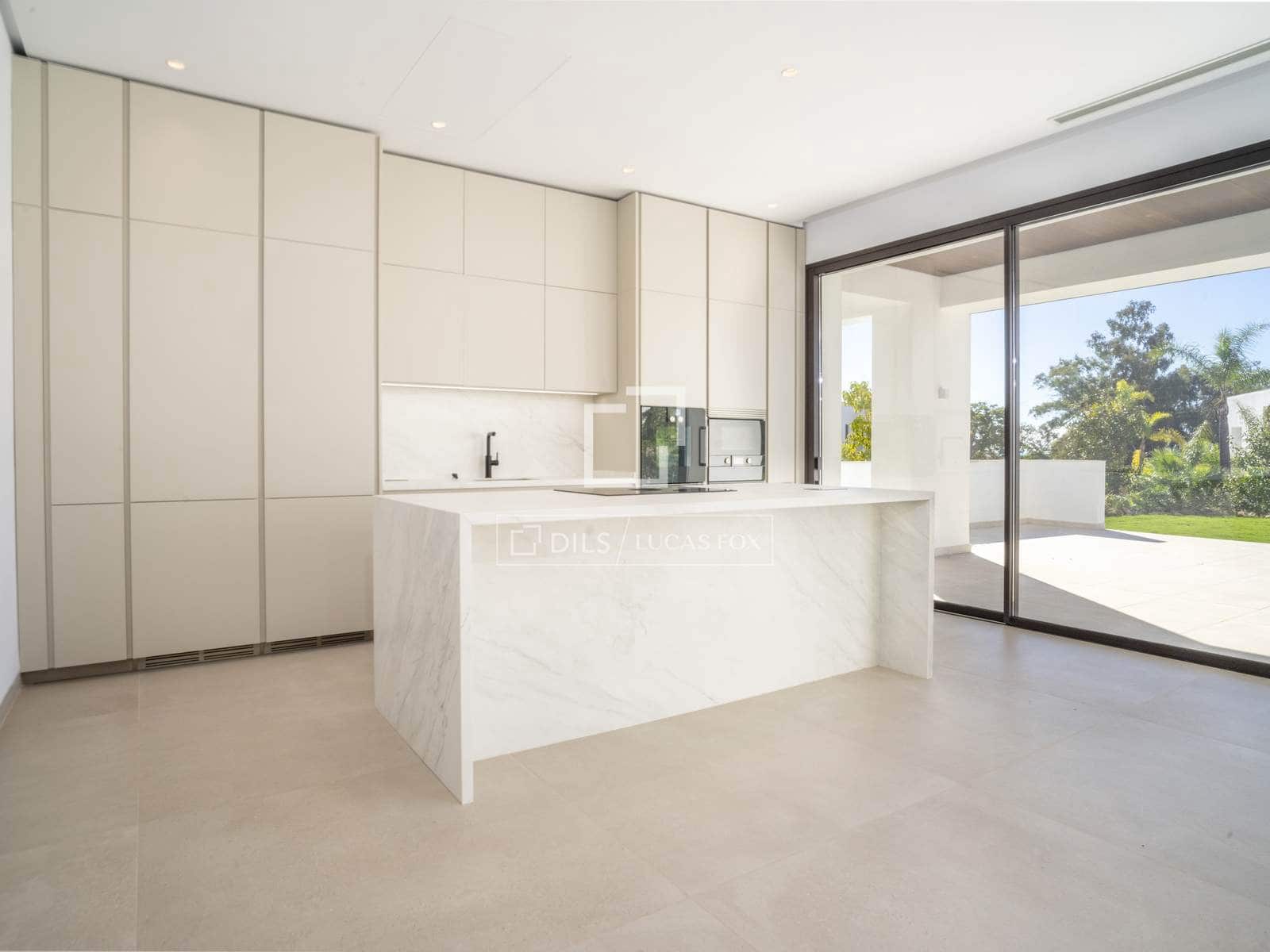 5 sypialnia Willa na sprzedaż w Marbella - 4 300 000 € (Ref: 9588125)