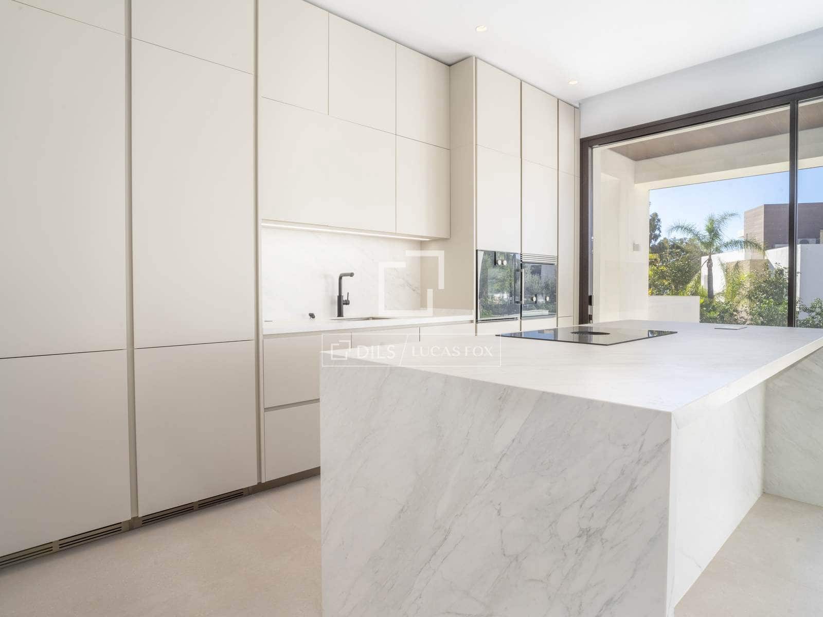 5 sypialnia Willa na sprzedaż w Marbella - 4 300 000 € (Ref: 9588125)