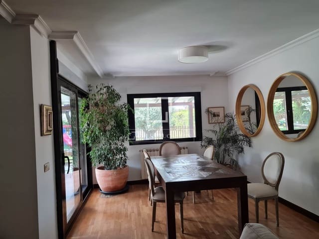 5 bedroom Villa for sale in Alalpardo, Valdeolmos-Alalpardo with pool garage - € 644,000 (Ref: 9588259)