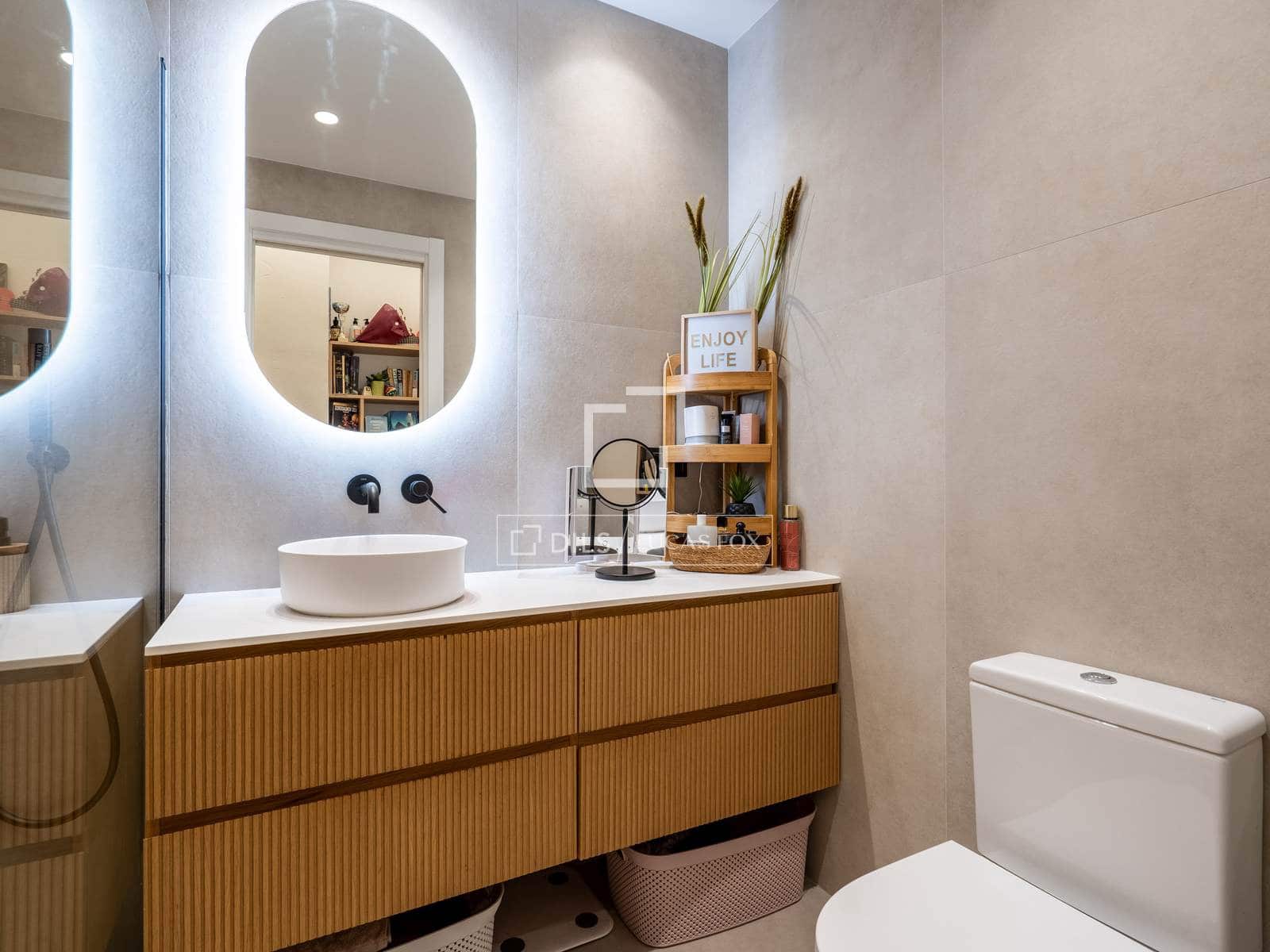 3 bedroom Apartment for rent in Donostia-San Sebastian - € 2,000 (Ref: 9588260)