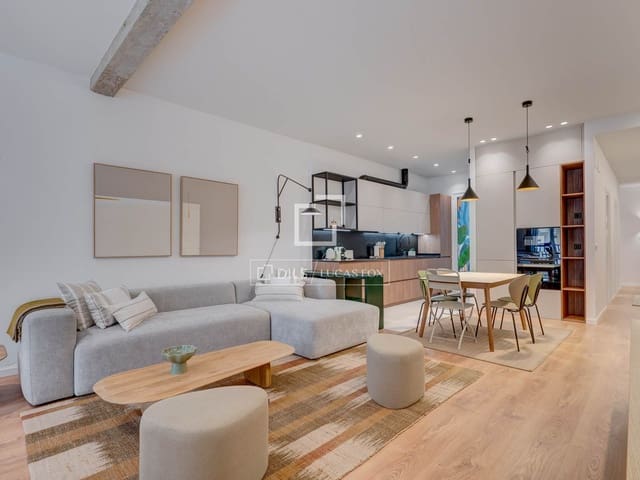 3 bedroom Apartment for rent in Donostia-San Sebastián - € 2,500 (Ref: 9588260)