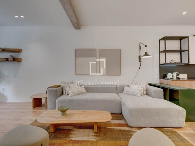 3 bedroom Apartment for rent in Donostia-San Sebastián - € 2,500 (Ref: 9588260)