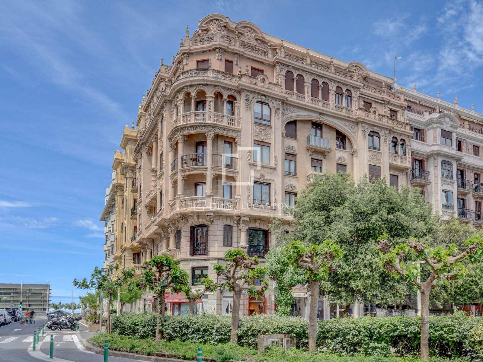 3 bedroom Apartment for rent in Donostia-San Sebastian - € 2,500 (Ref: 9588260)