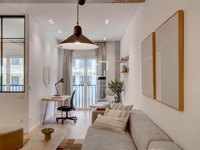 3 bedroom Apartment for rent in Donostia-San Sebastián - € 2,500 (Ref: 9588260)