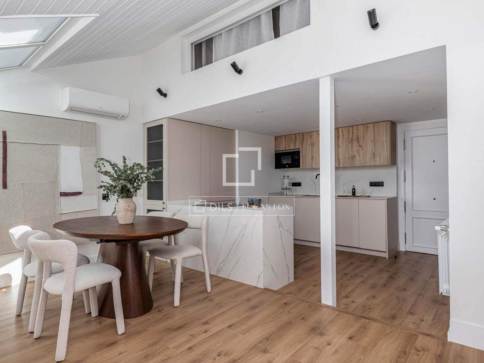 1 soverom Penthouse til salgs i Madrid by - € 1 040 000 (Ref: 9588262)